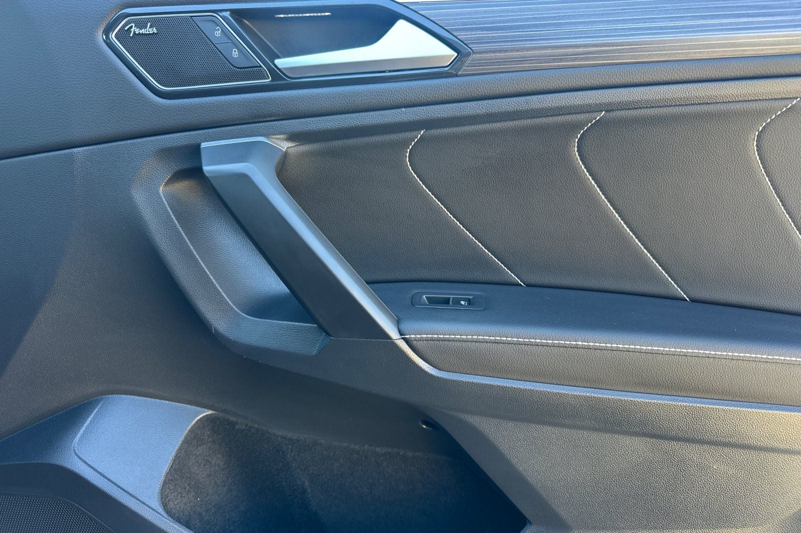 2022 Volkswagen Tiguan 2.0T SEL R-Line