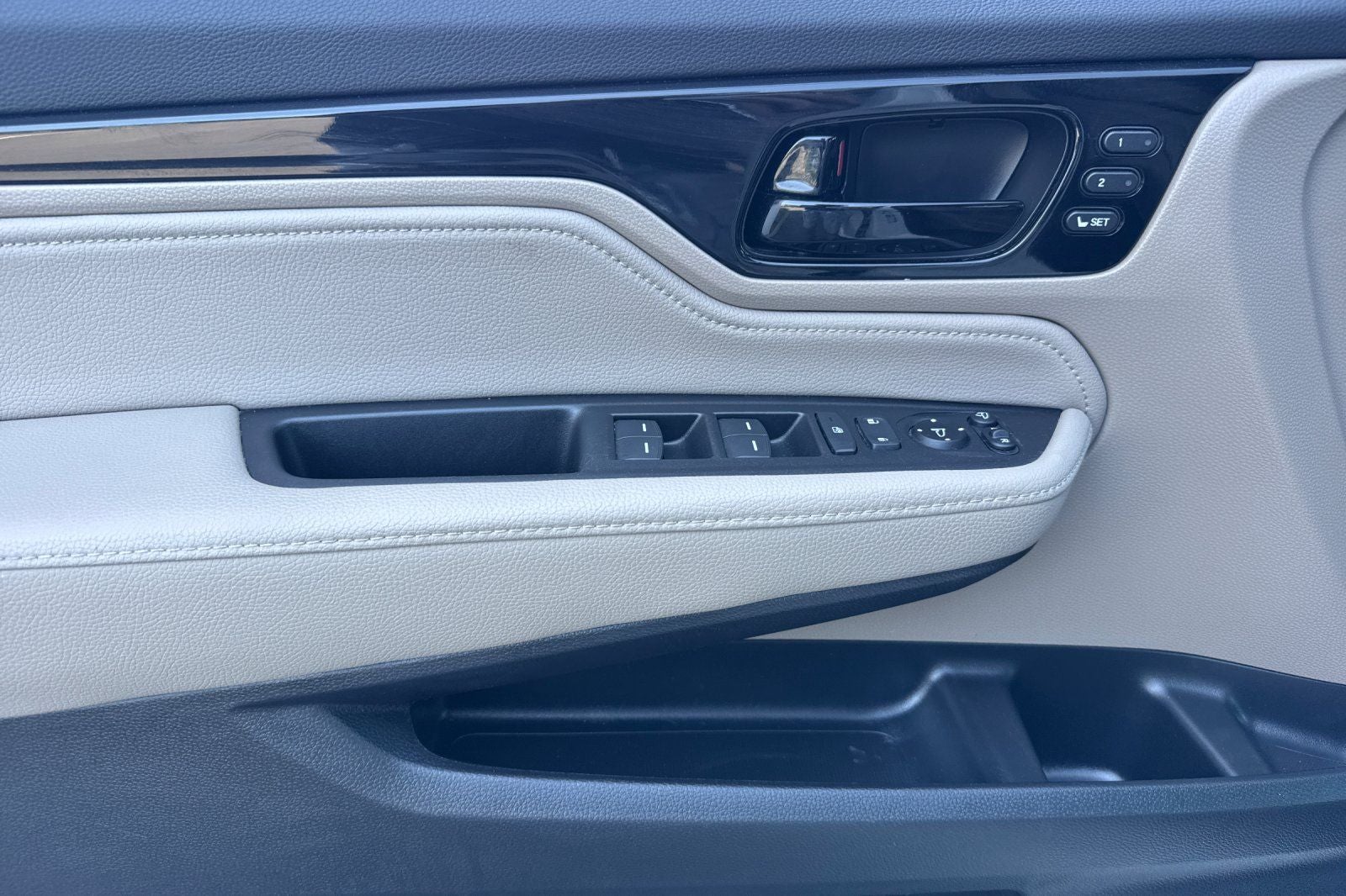 2022 Honda Odyssey Elite