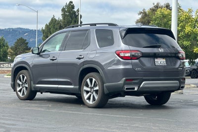 2024 Honda Pilot Touring