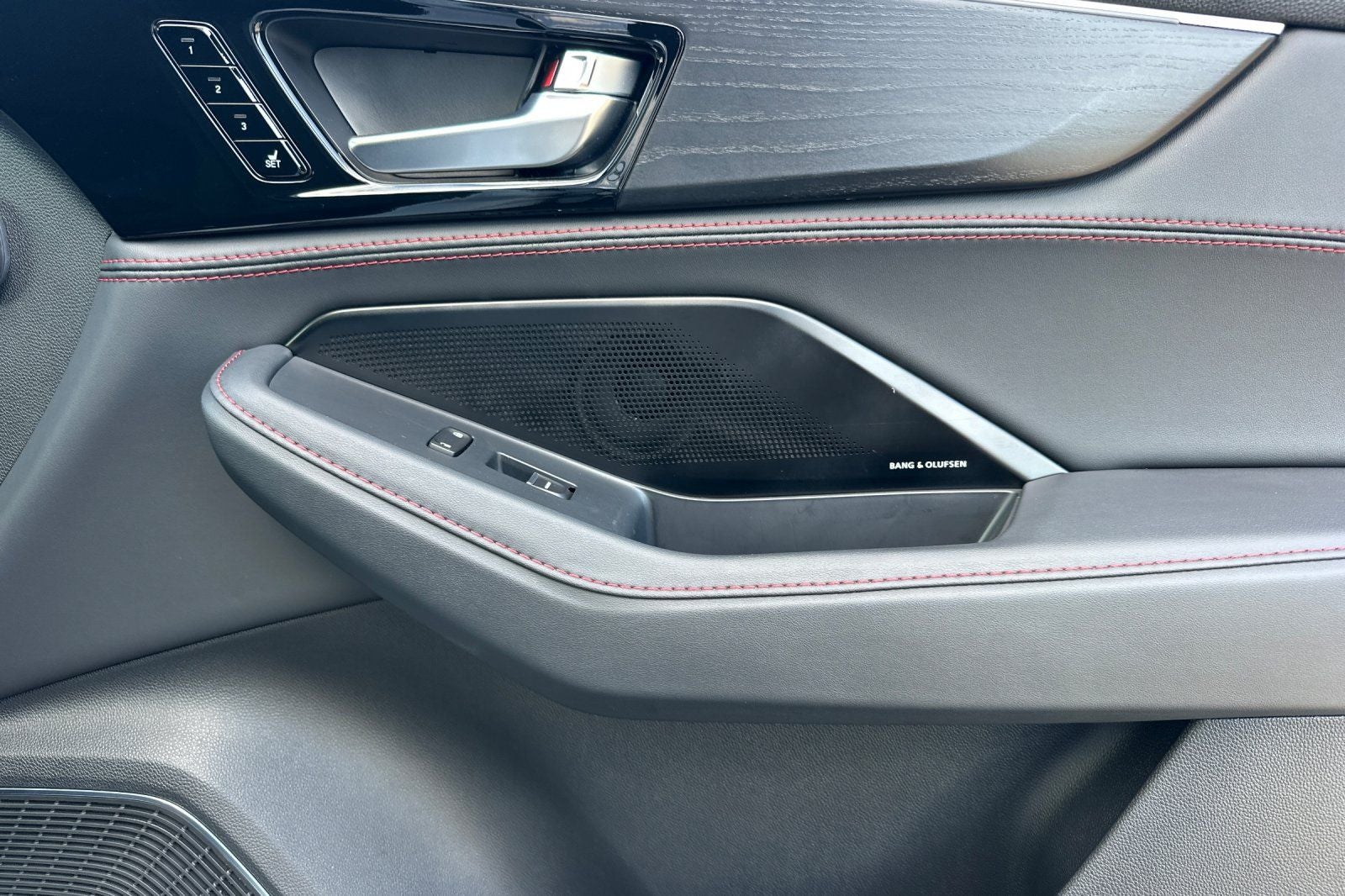 2025 Acura MDX Type S w/Advance Package SH-AWD