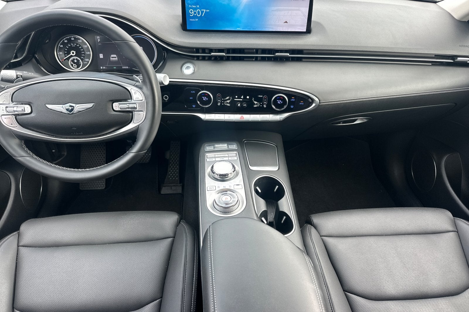 2024 Genesis GV70 2.5T