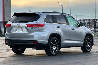 2018 Toyota Highlander SE