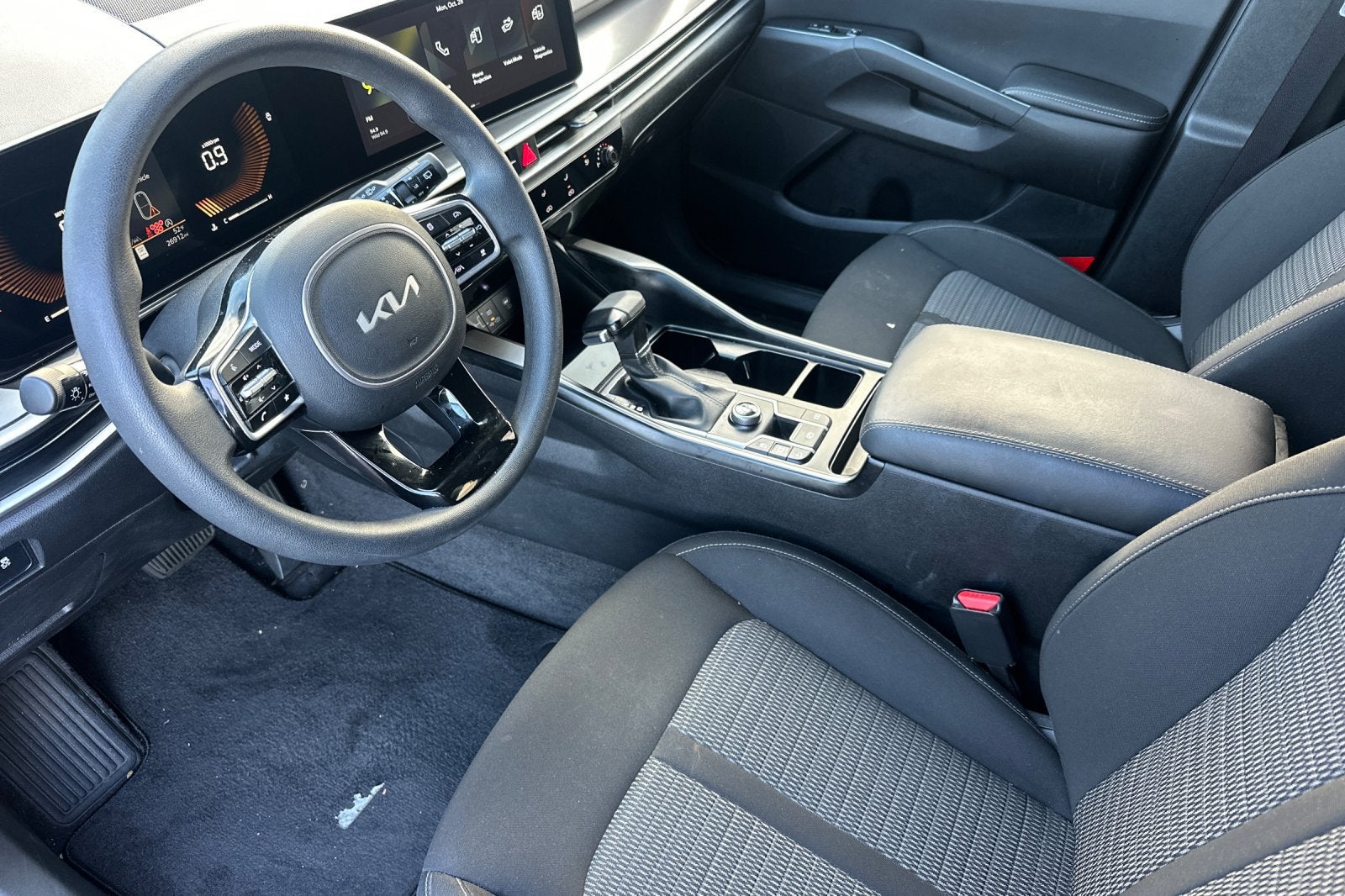 2024 Kia Sorento LX