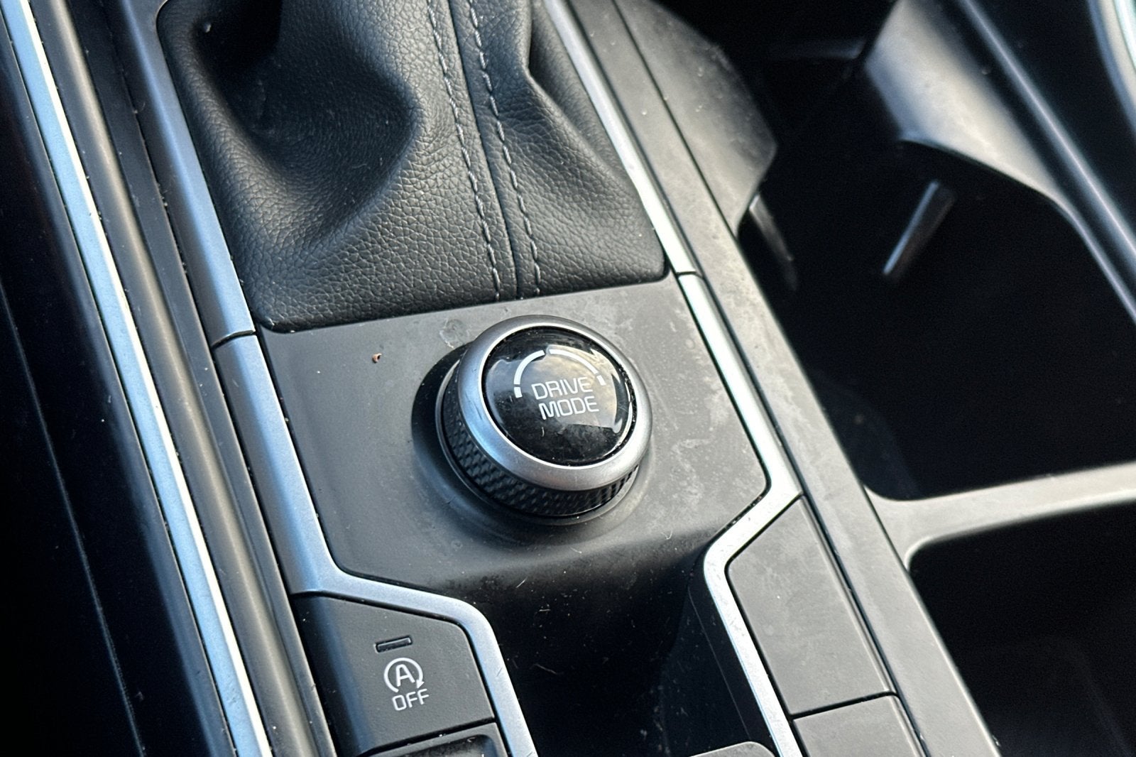 2024 Kia Sorento LX