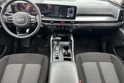 2025 Kia Sorento LX