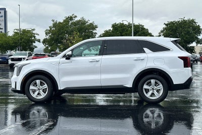 2025 Kia Sorento LX