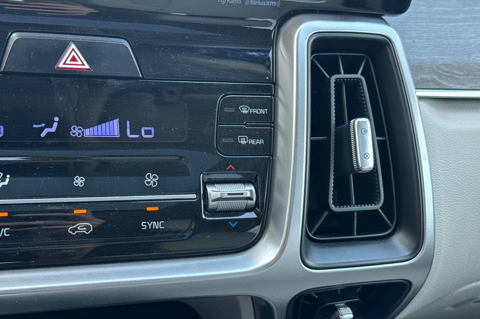 2023 Kia Sorento X-Line EX