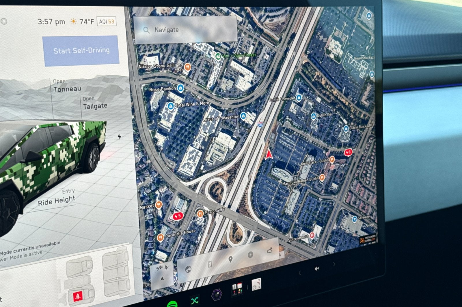 2024 Tesla Cybertruck Base