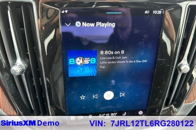 2024 Volvo S60 B5 Plus Dark Theme