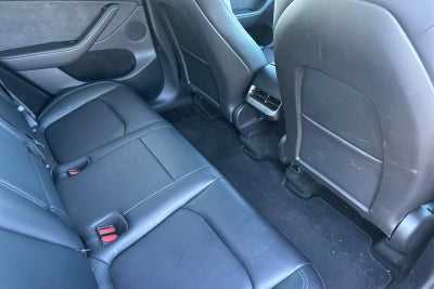 2025 Tesla Model Y Performance