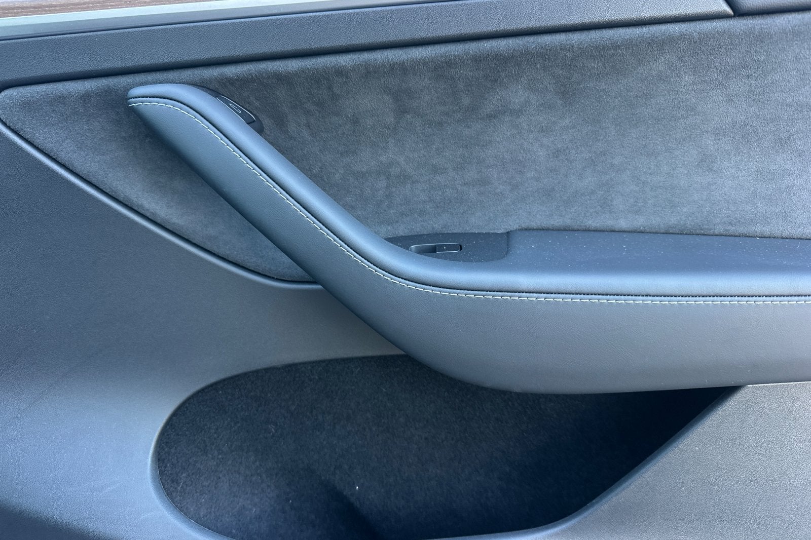 2025 Tesla Model Y Performance