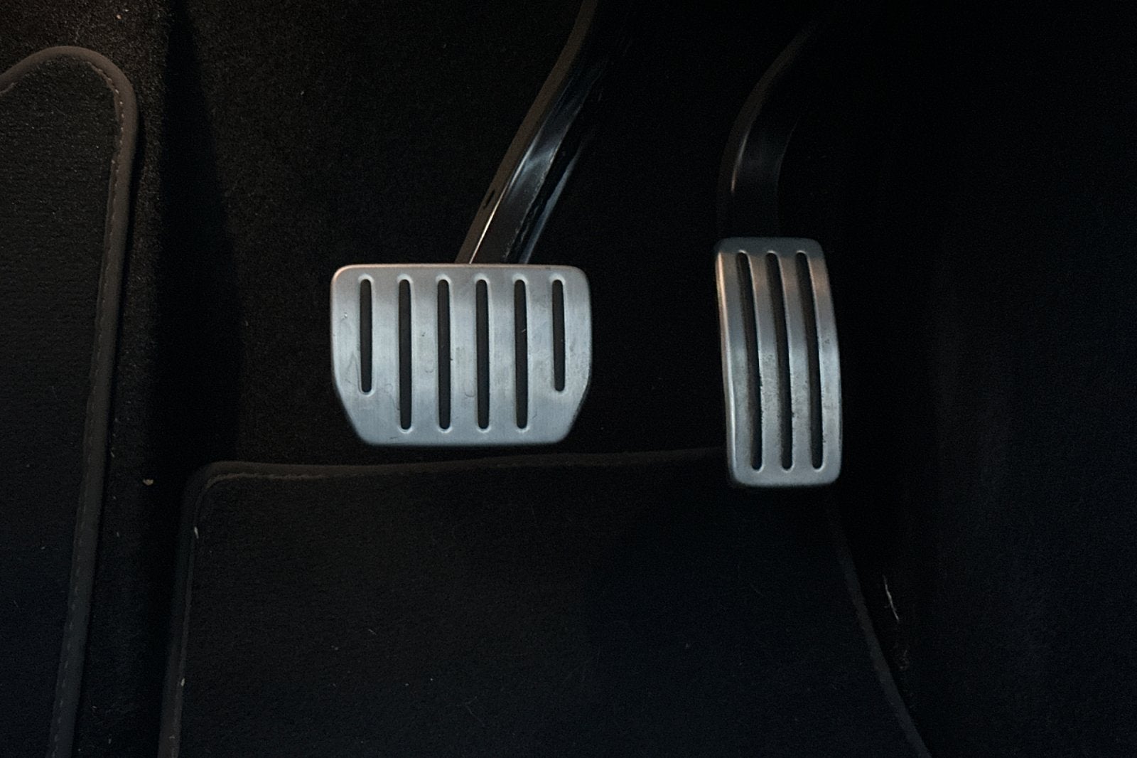 2025 Tesla Model Y Performance