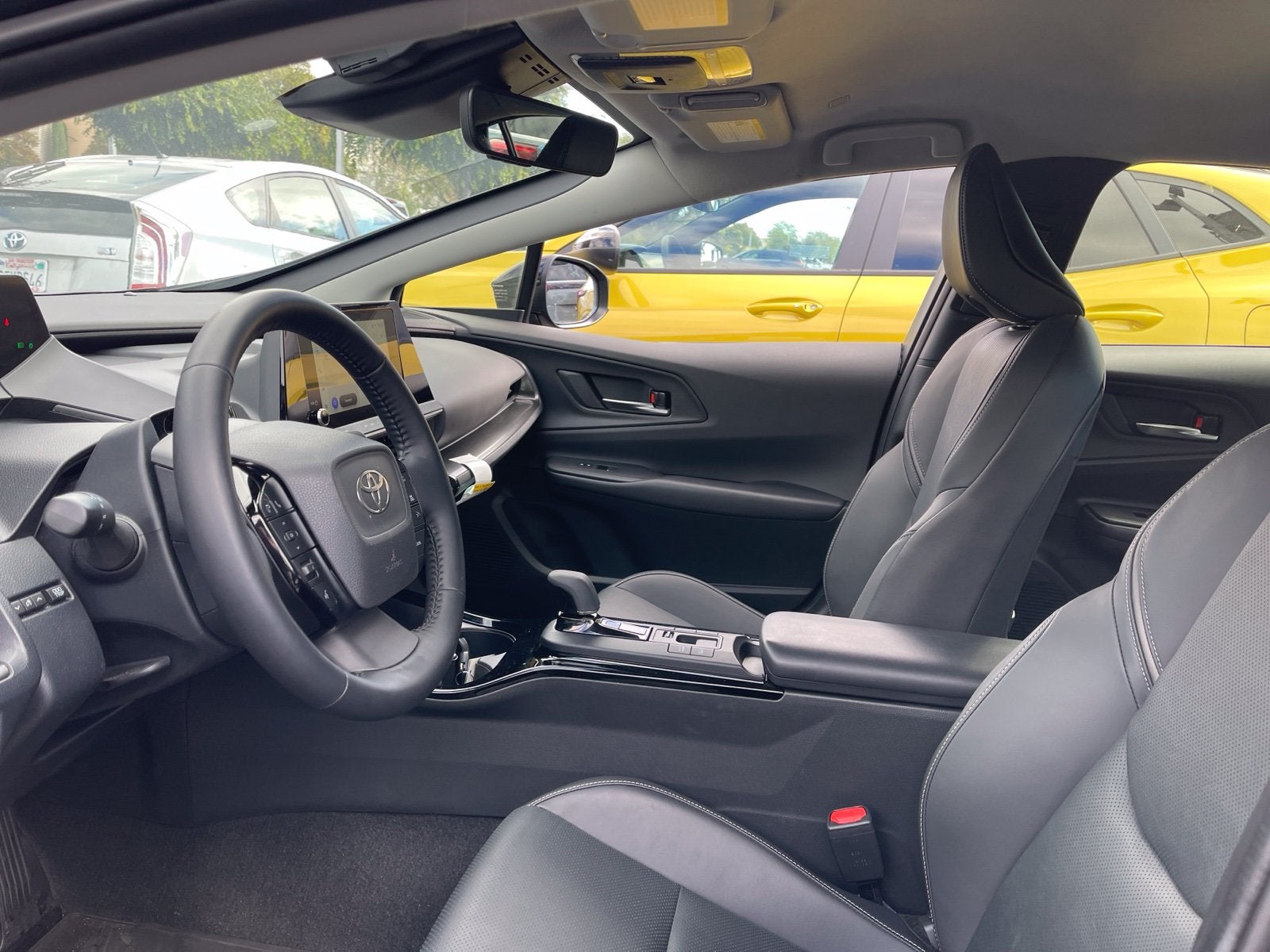 2026 Toyota Prius Plug-In Hybrid SE