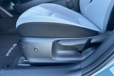 2021 Toyota Prius LE