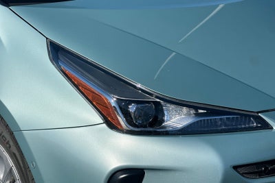 2021 Toyota Prius LE