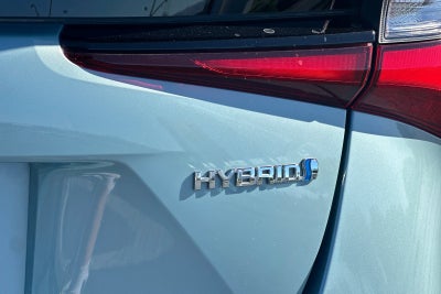 2021 Toyota Prius LE