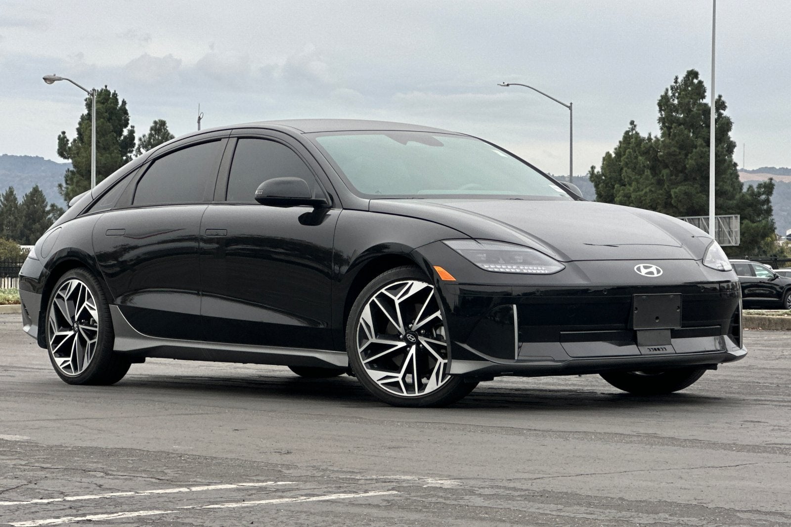 2023 Hyundai IONIQ 6 SEL