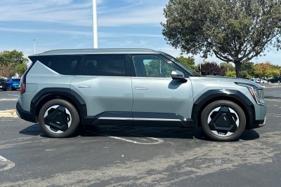2024 Kia EV9 Land