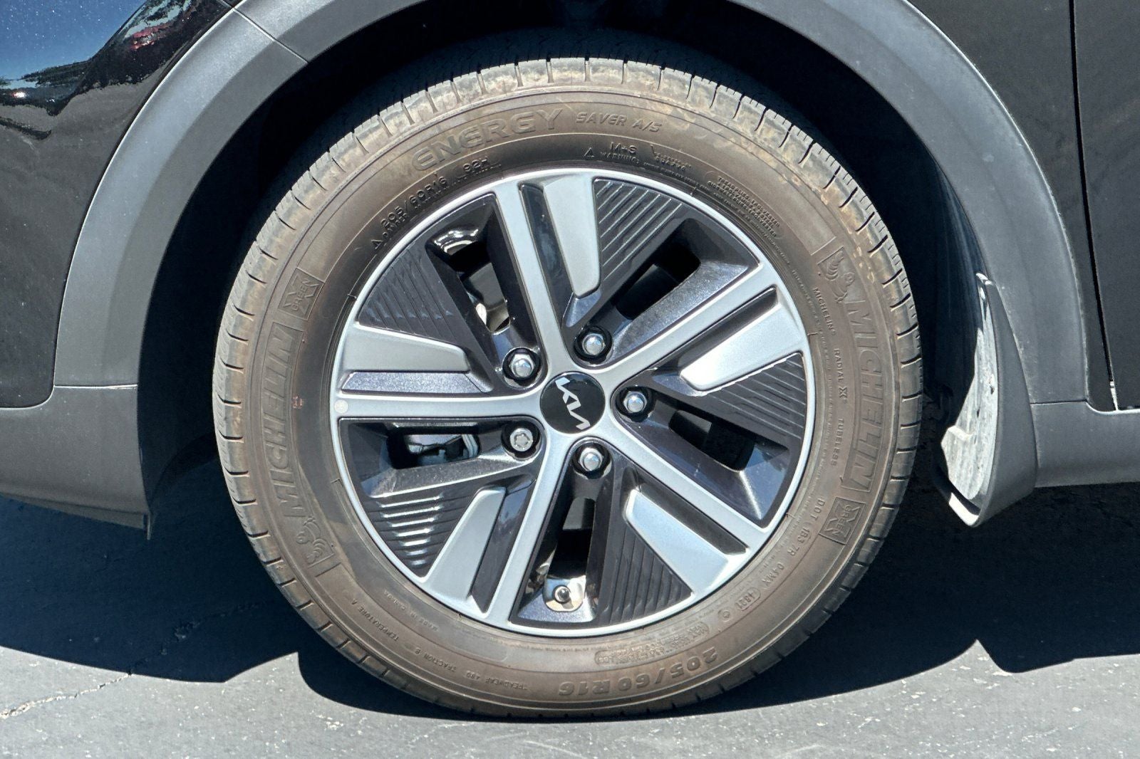 2022 Kia Niro Plug-In Hybrid LXS