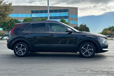 2023 Kia Niro EX