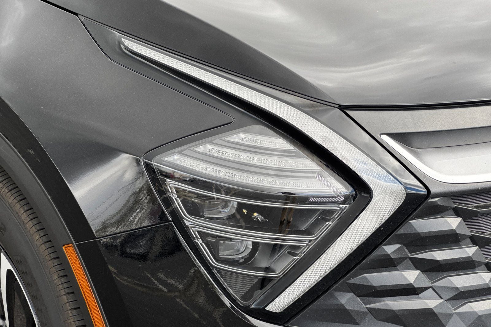 2025 Kia Sportage Hybrid LX