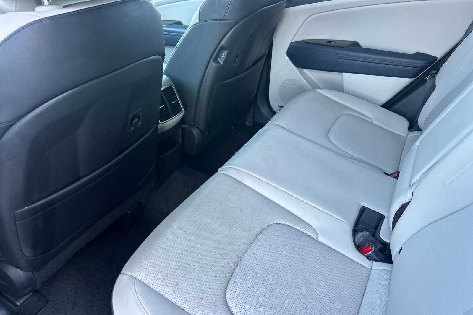 2024 Kia Sportage Hybrid EX