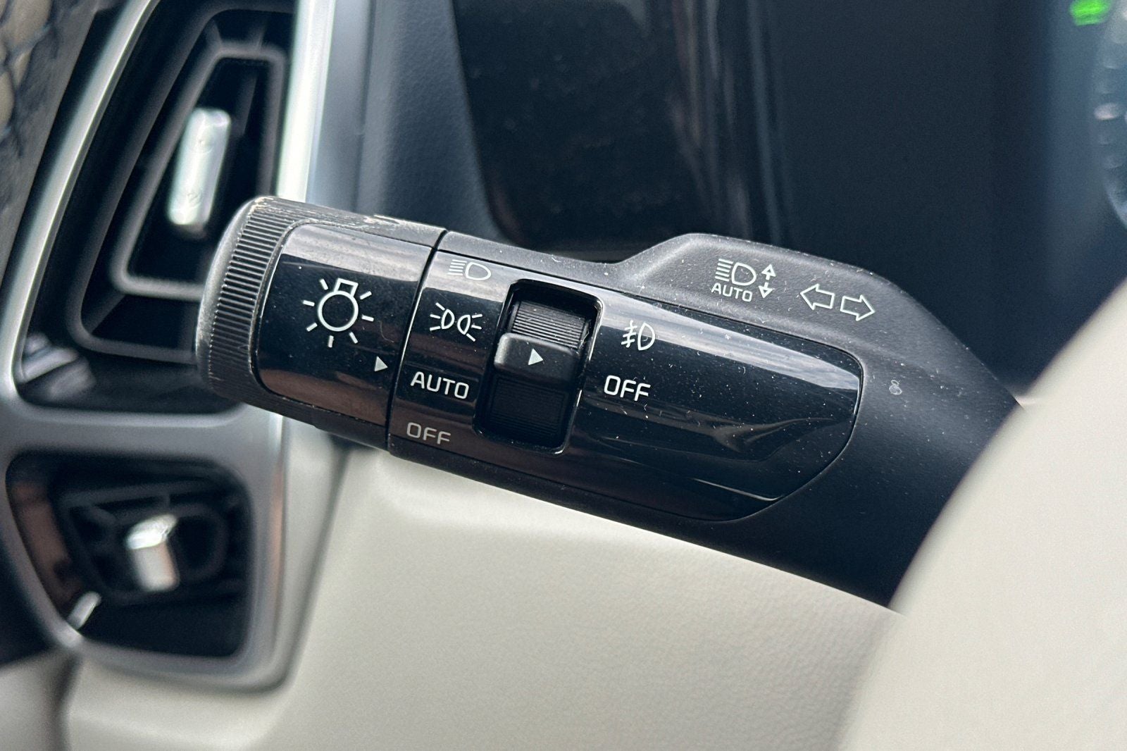 2022 Kia Sorento Plug-In Hybrid SX Prestige