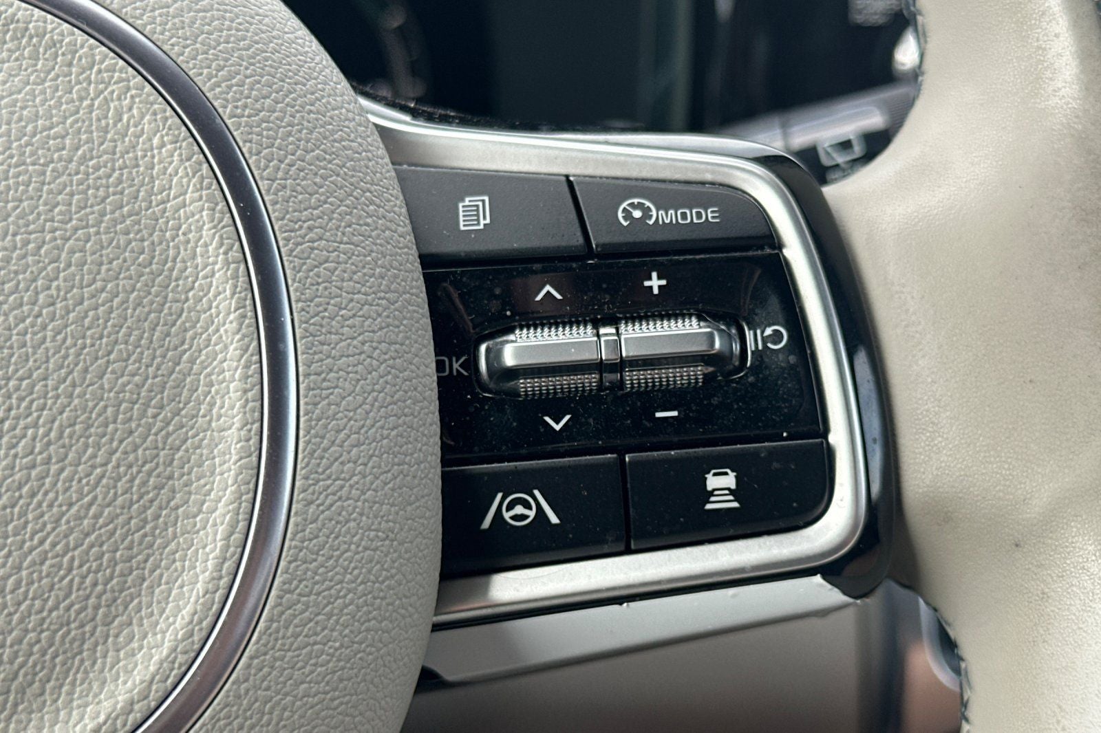 2022 Kia Sorento Plug-In Hybrid SX Prestige
