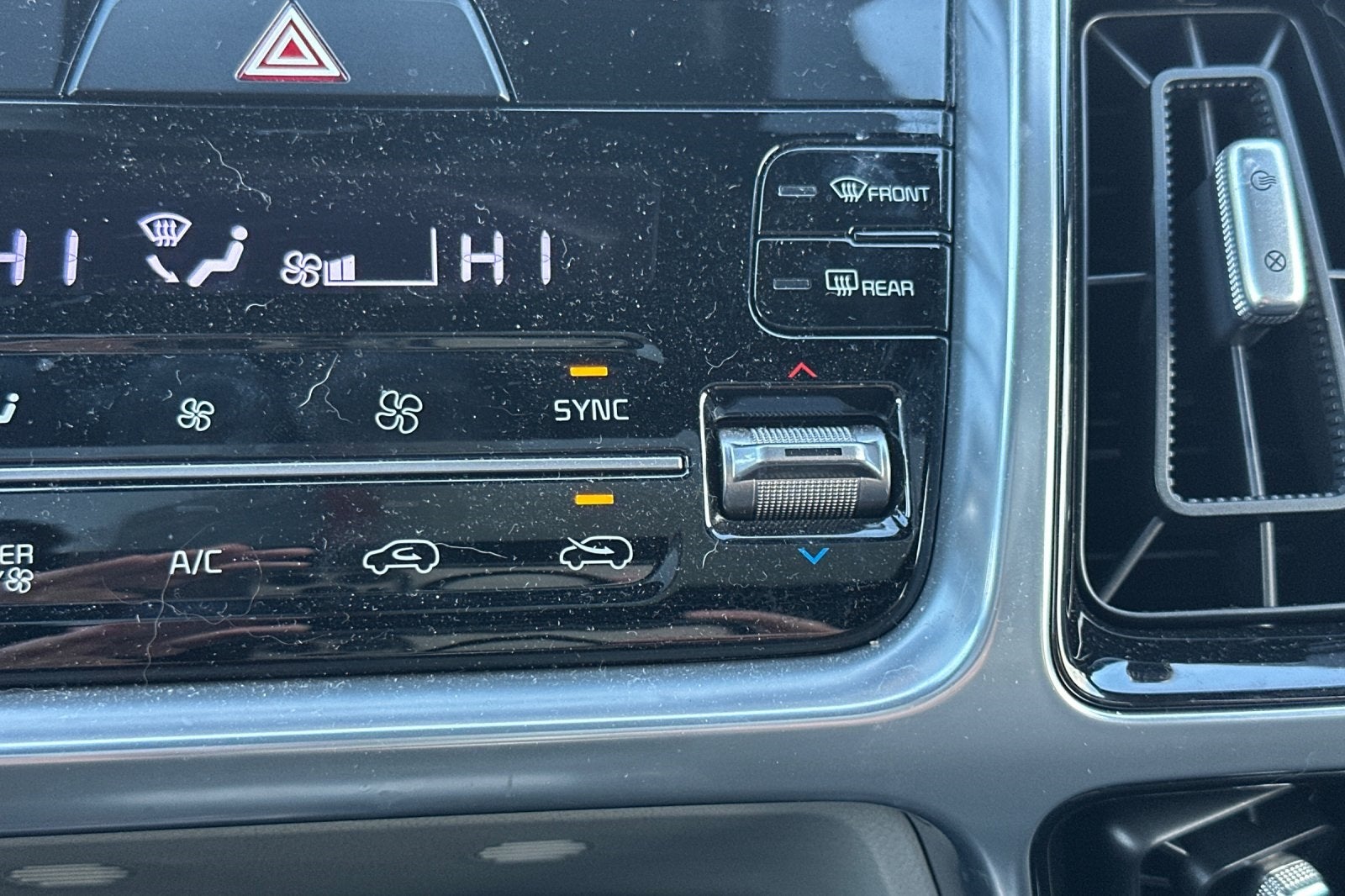 2023 Kia Sorento Plug-In Hybrid SX Prestige