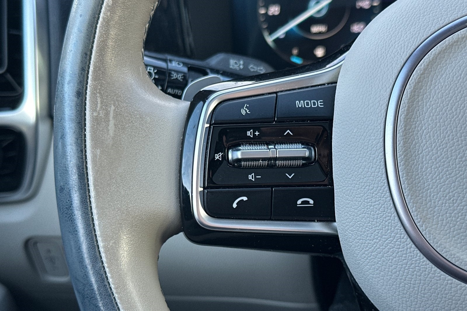 2023 Kia Sorento Plug-In Hybrid SX Prestige