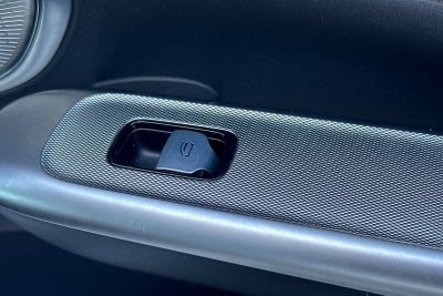 2023 Mercedes-Benz GLC GLC 300