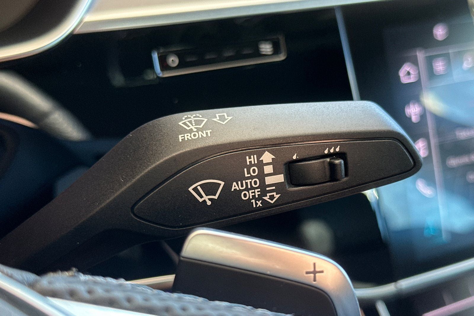 2023 Audi S8 4.0T quattro