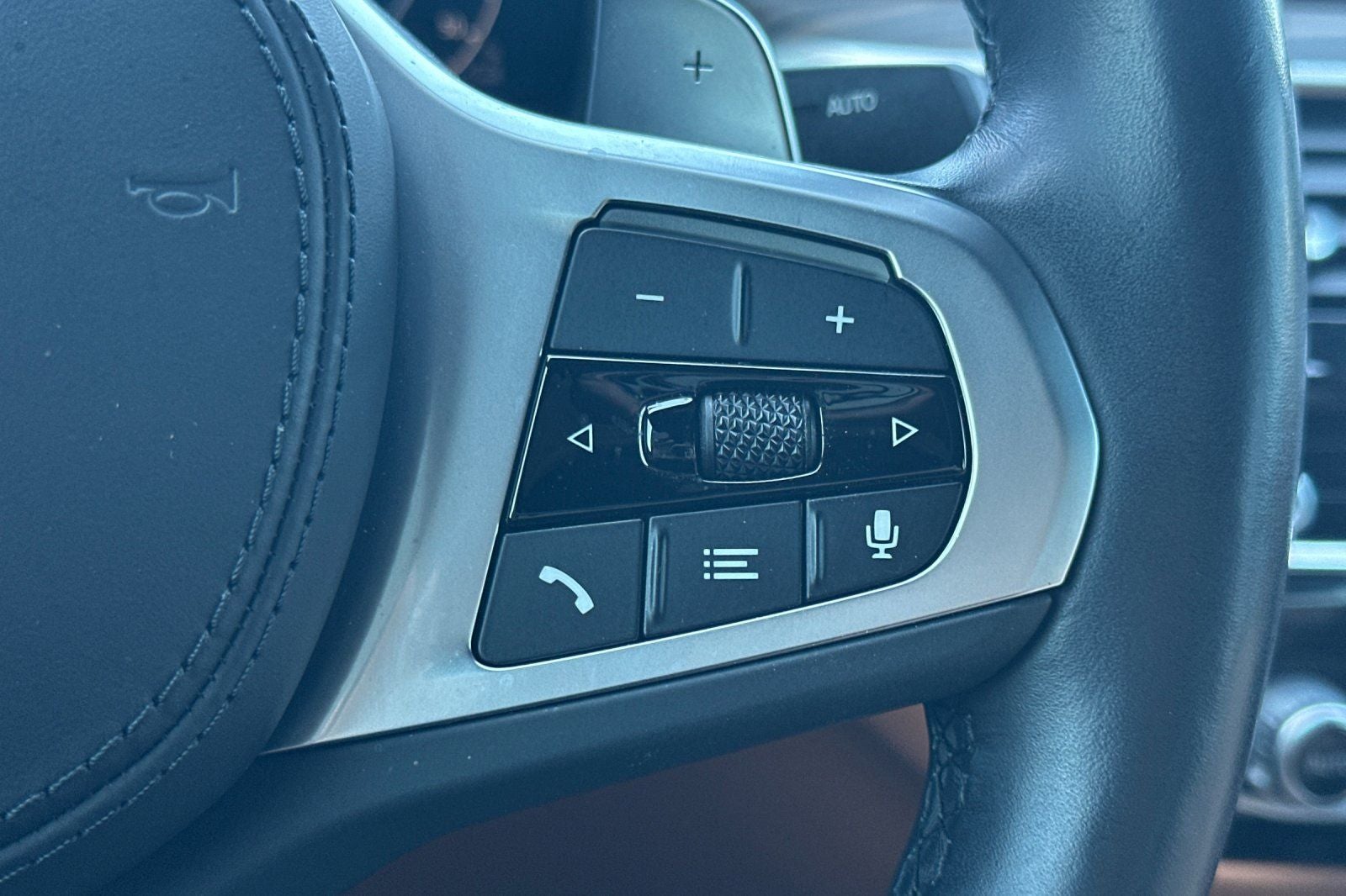 2023 BMW 5 Series 530e iPerformance