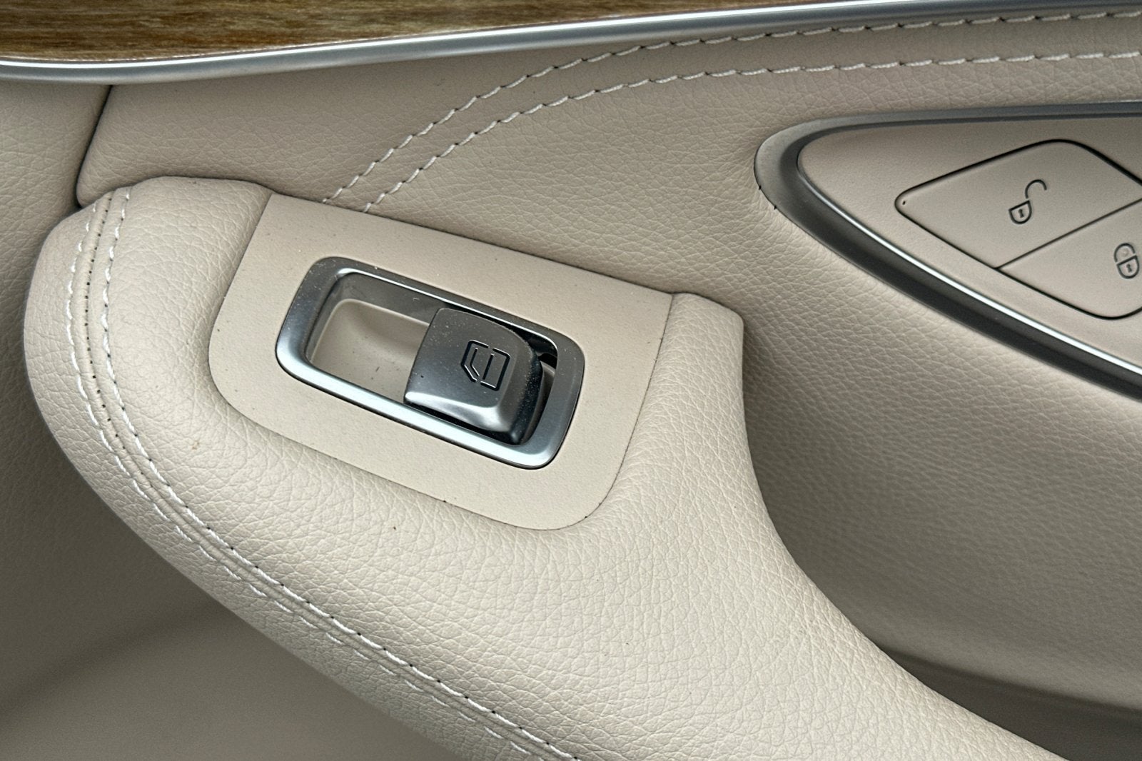 2018 Mercedes-Benz GLC GLC 300 4MATIC®