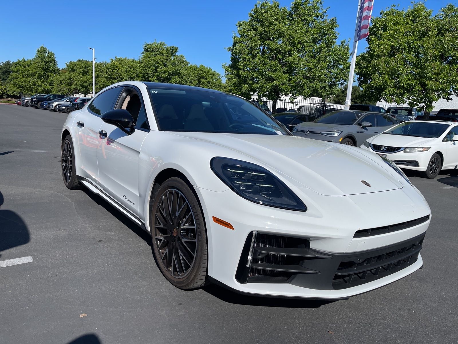 2025 Porsche Panamera Base