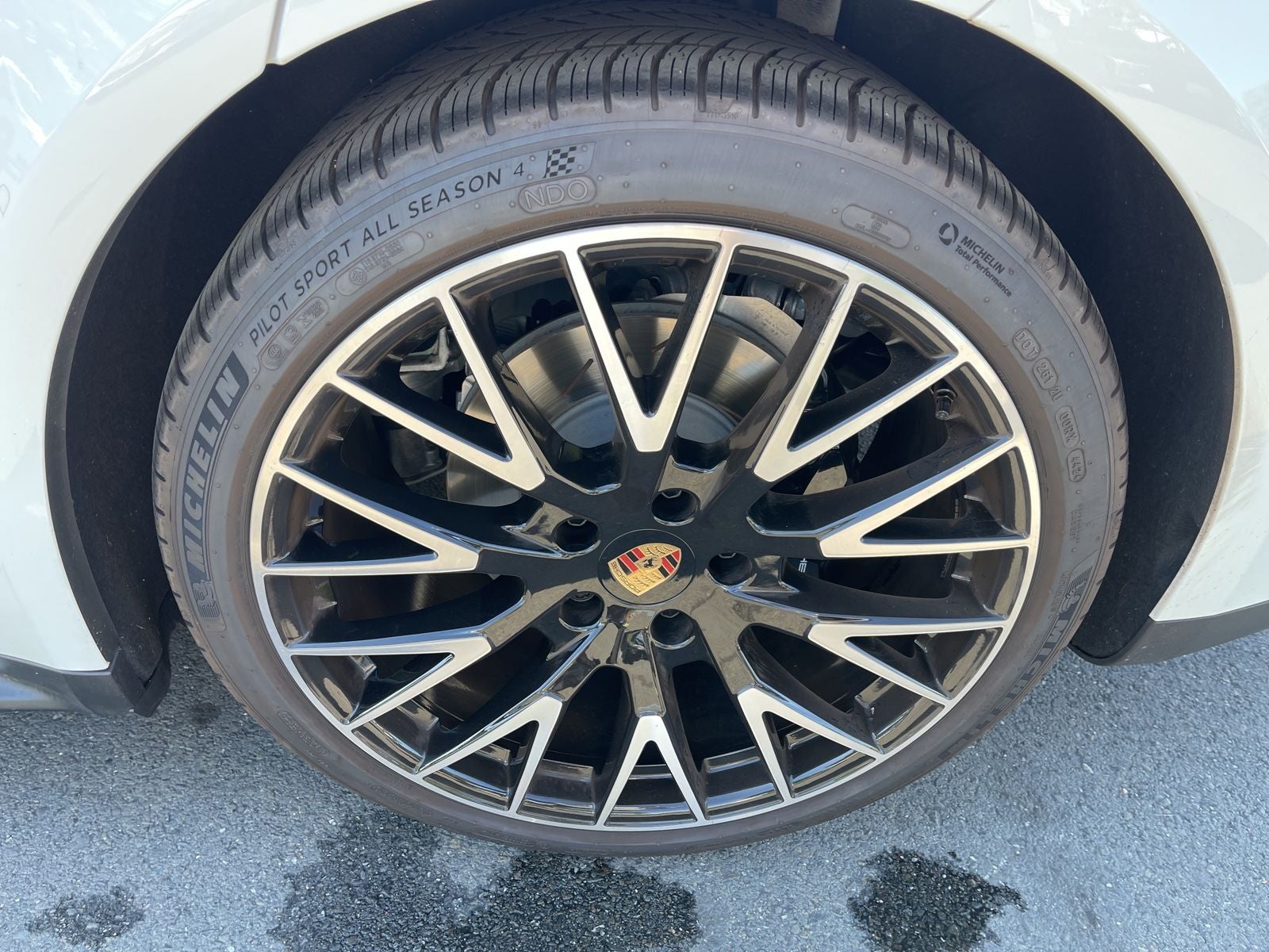 2025 Porsche Panamera Base