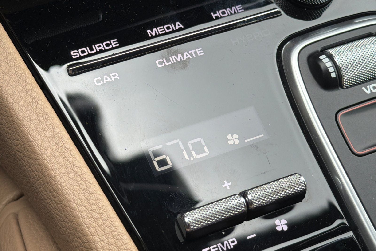 2023 Porsche Cayenne Base