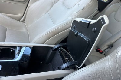 2019 Volvo XC90 T6 Momentum