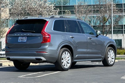 2019 Volvo XC90 T6 Momentum