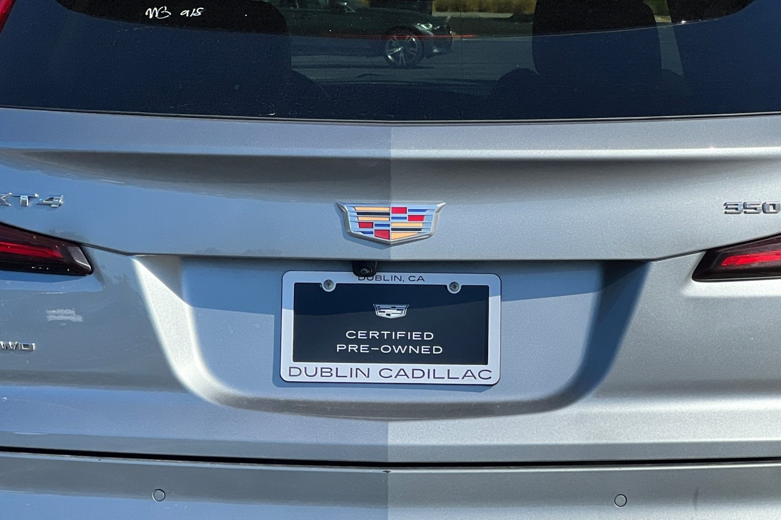 2024 Cadillac XT4 Premium Luxury