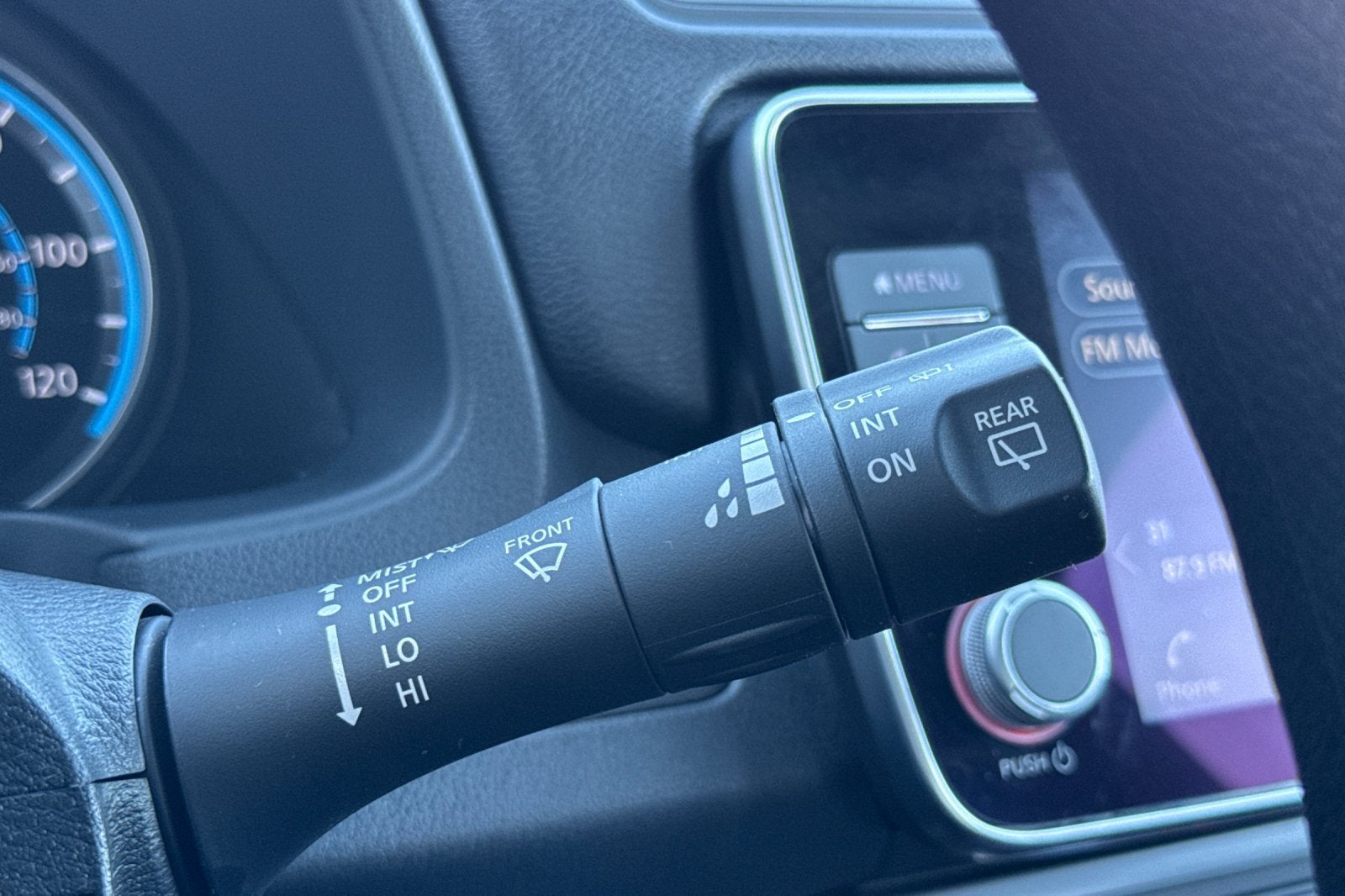 2025 Nissan Leaf S