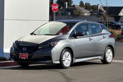 2025 Nissan Leaf S