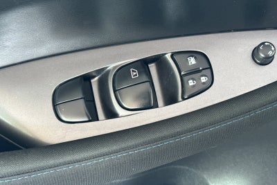 2025 Nissan Leaf S