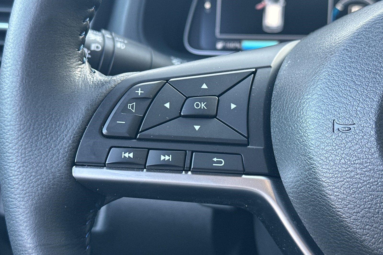 2024 Nissan Leaf SV Plus