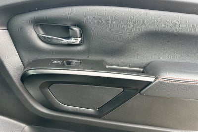 2024 Nissan Titan PRO-4X