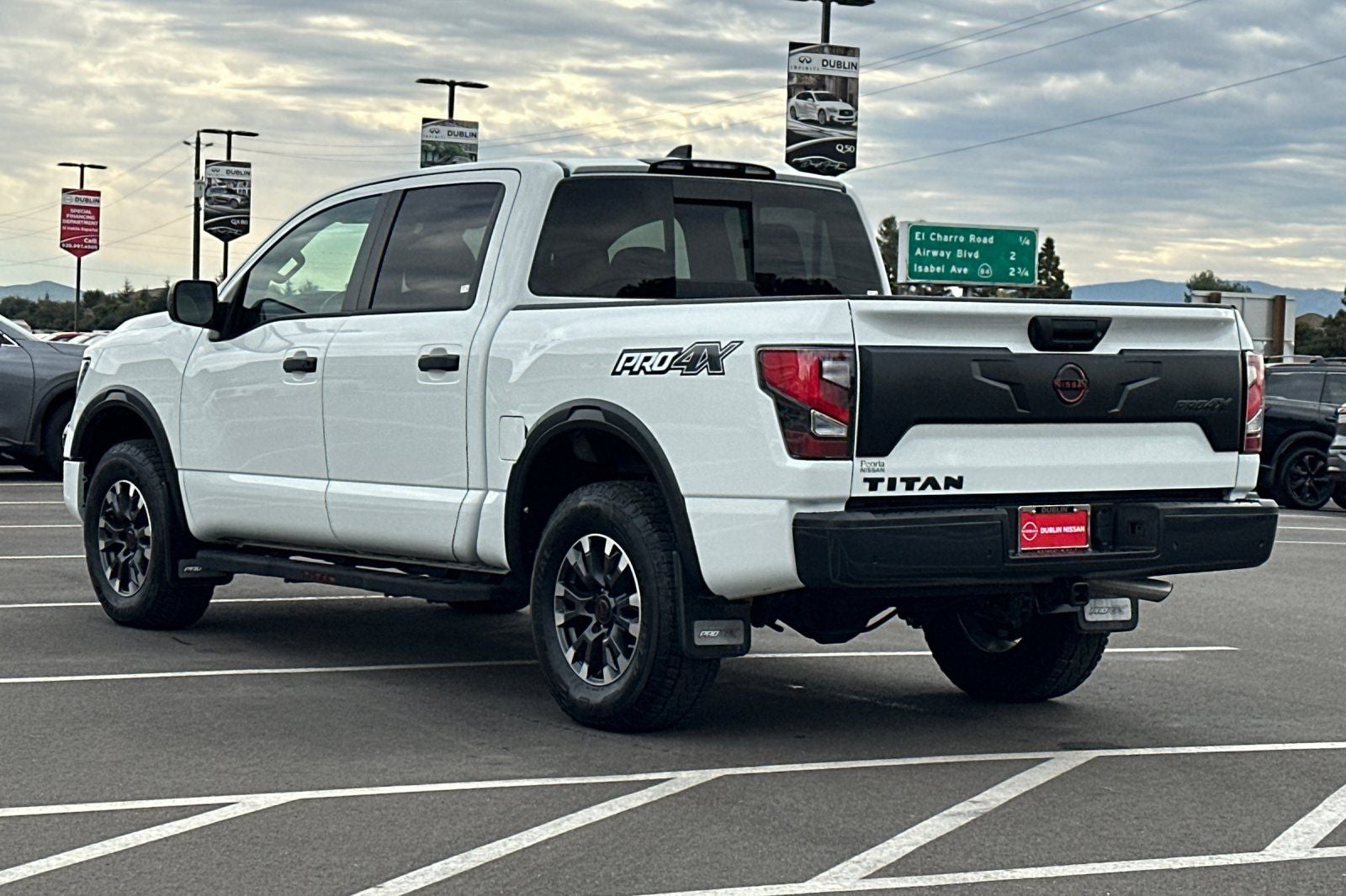 2024 Nissan Titan PRO-4X