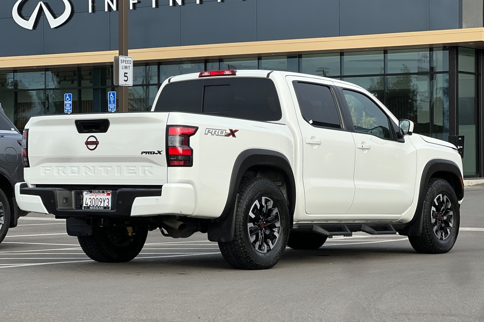 2023 Nissan Frontier PRO-X