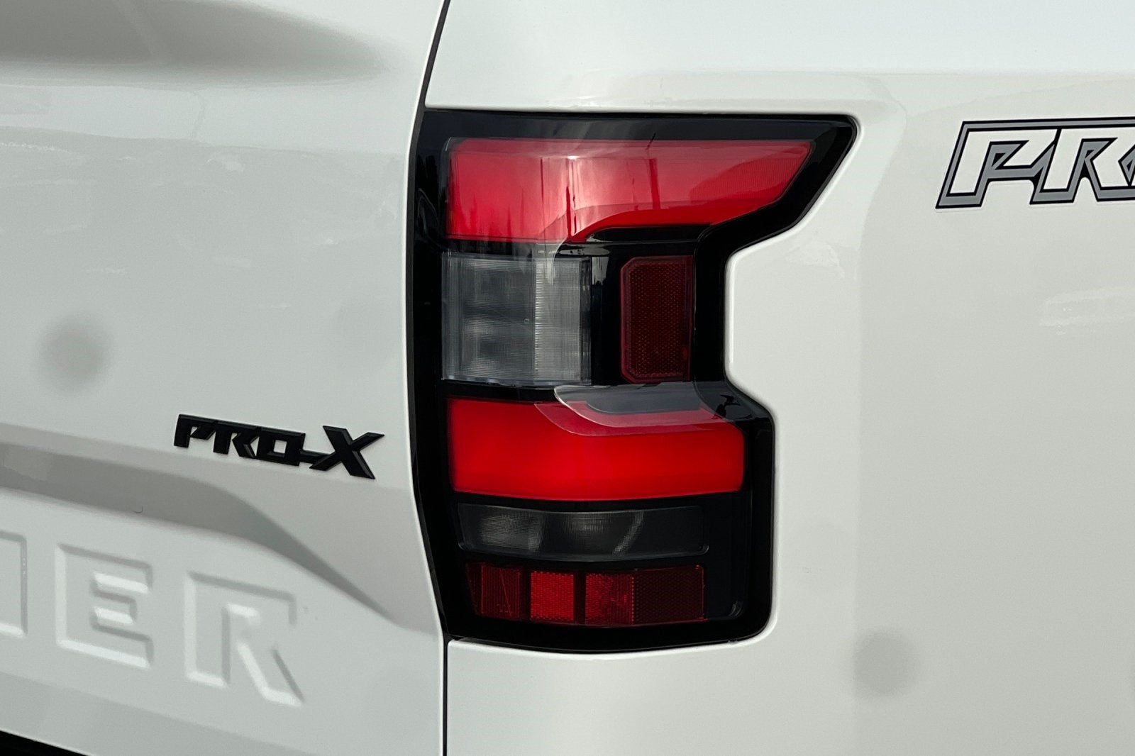 2023 Nissan Frontier PRO-X