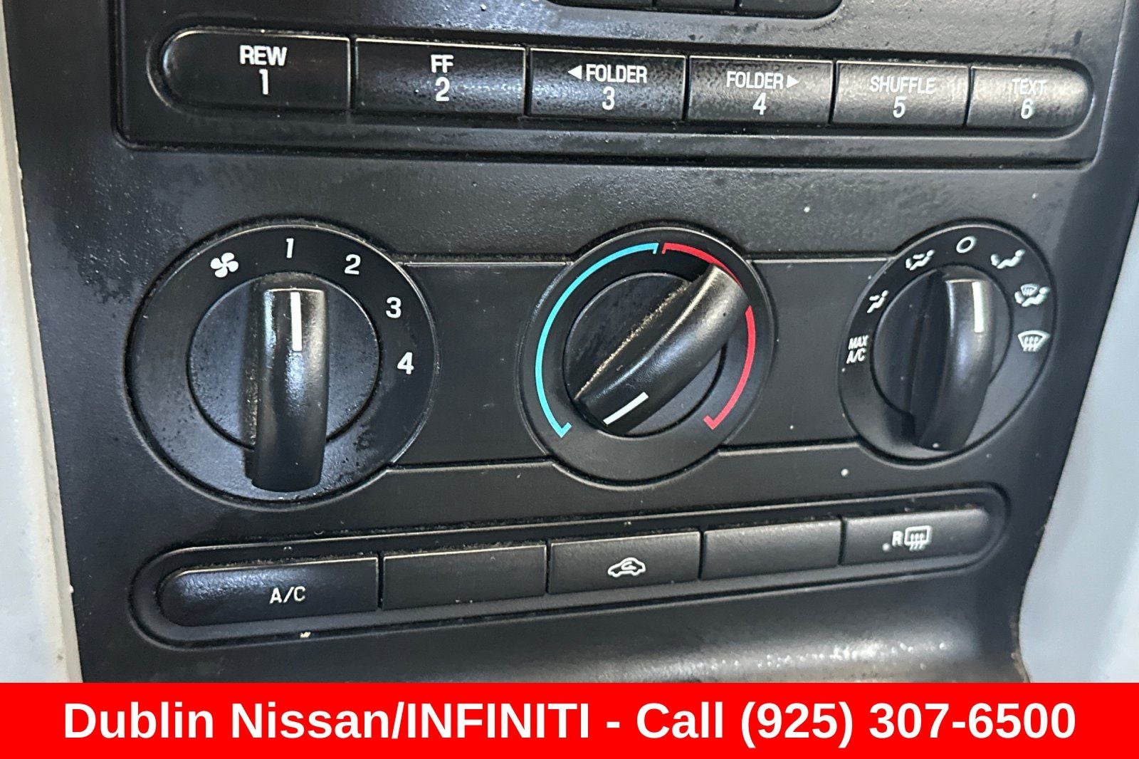 2006 Ford Mustang V6