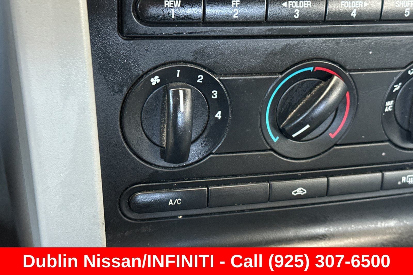 2006 Ford Mustang V6